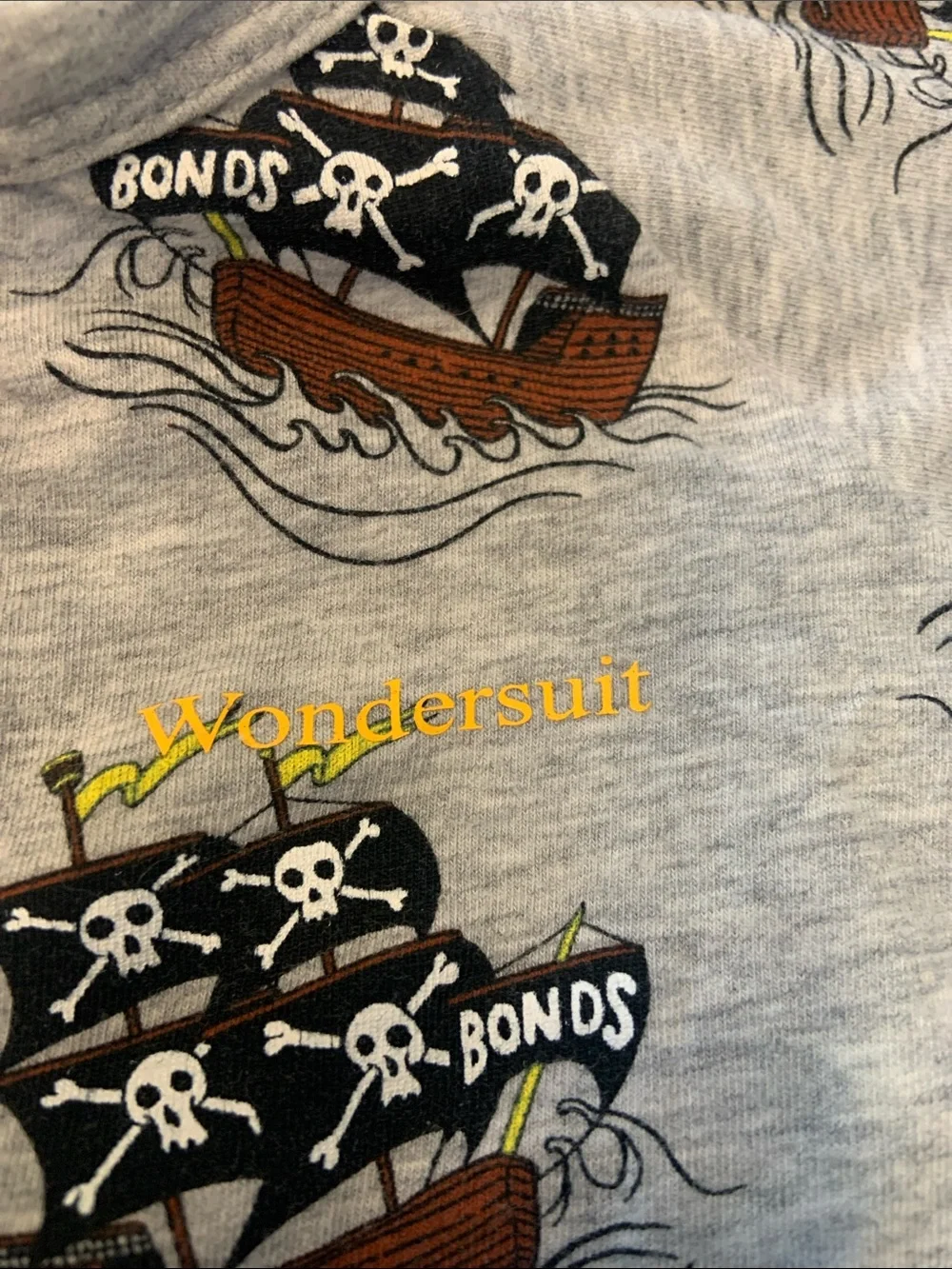 Bonds Baby Zip Wondersuit - Pirate Ship 6-12M - Like New